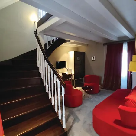 Xii Century Heritage Hotel 4*