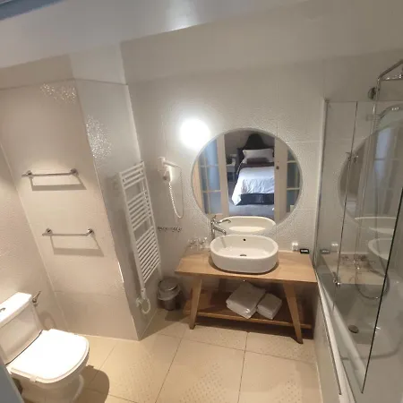 Xii Century Heritage 4*
