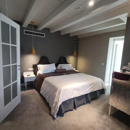 Ξενοδοχείο Xii Century Heritage 4*