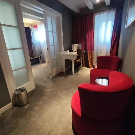 Xii Century Heritage Hotel 4*