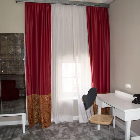 Ξενοδοχείο Xii Century Heritage 4*