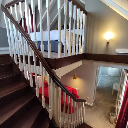 Hotell Xii Century Heritage